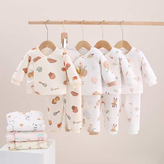 Winter Newborn Clothes 0-3 Cotton Boneless Thickened Casual Eco-Friendly Underwear Baby School Uniform Single Button Closure Set