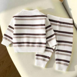 طقم ملابس أطفال أولاد مصنوع من القطن العضوي 100% عالي الجودة قطعتان محبوكتان تصميم أنيق مناسب لفصل الخريف