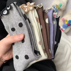 جوارب قطنية ممشطة بتصميم جديد بسيطة ذات طابع كلاسيكي متوسطة الطول مزينة بتطريز جاكار أنيق