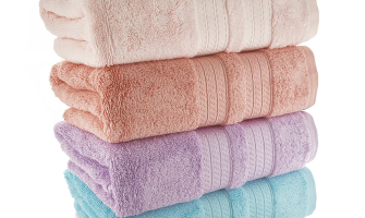 Experts warn that changing bath towels every week is not enough